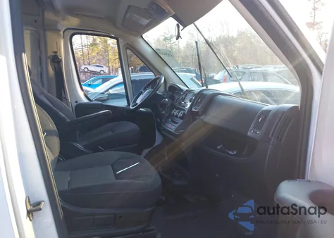 2014 Ram Promaster 2500 High Roof z USA, uszkodzony, nr VIN 3C6TRVDG7EE125509